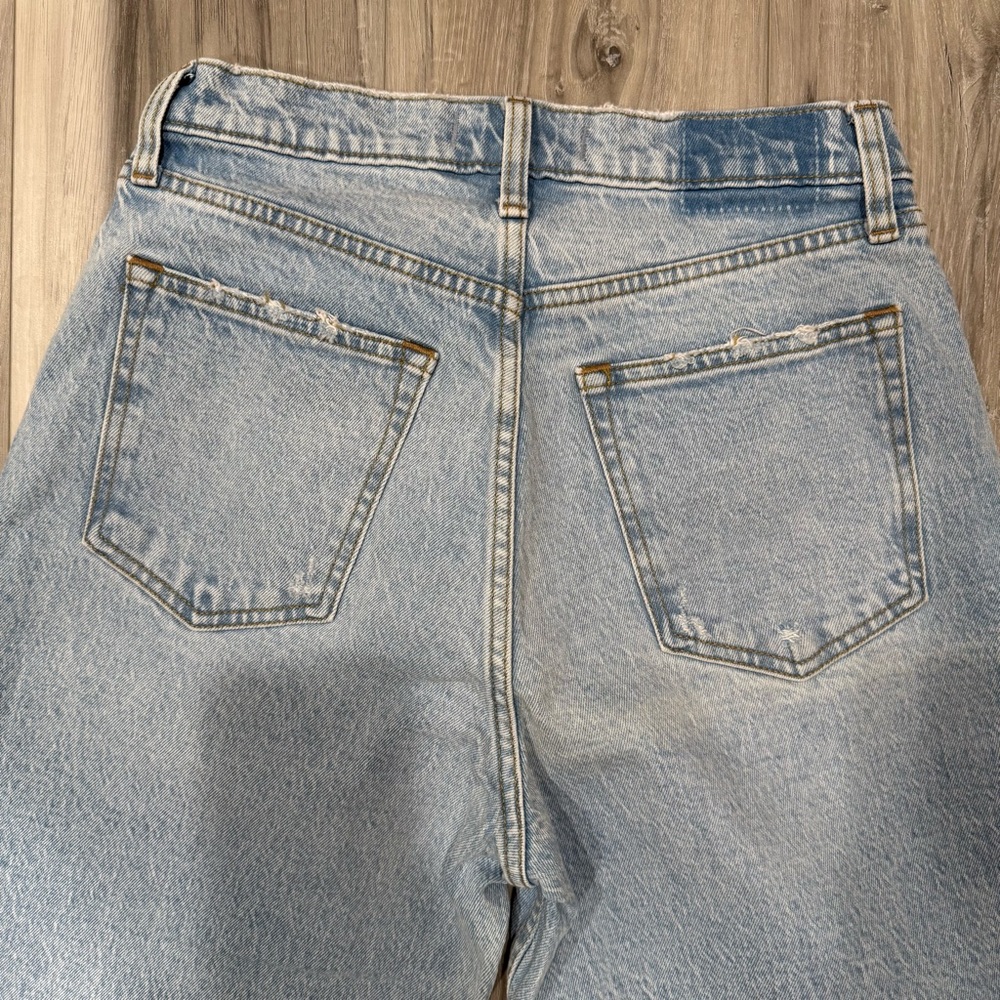 Abercrombie & Fitch The 90s Straight jeans in the Curve Love fit - Picture 5 of 8